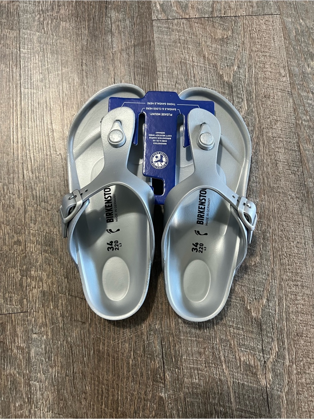 Birkenstock Kids Silver Gizeh EVA Sandals, Size 34 (US Size 3)
